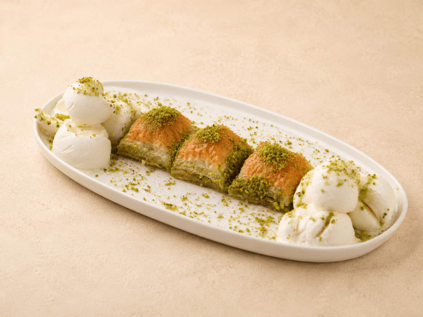 Dondurmalı Fıstıklı Baklava